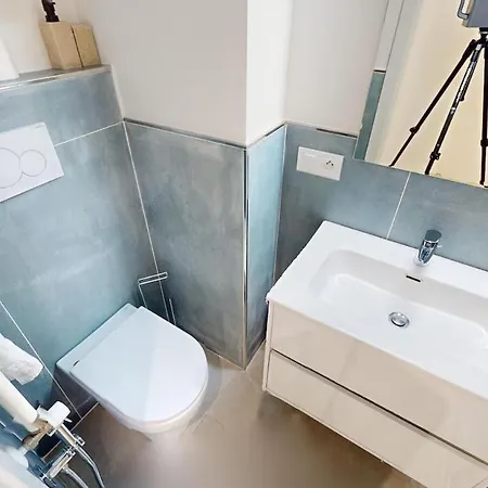 98gb - 2p With Terrace And Side Sea View 公寓 *