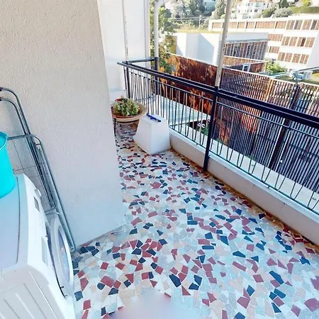 98gb - 2p With Terrace And Side Sea View Menton